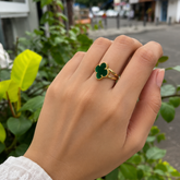 Green Clover Ring 3.61 grams 18kt gold