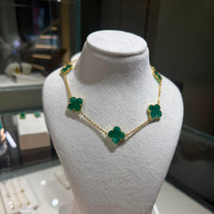 Green Clover Charm Necklace 6.60 grams 18KT Gold