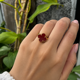 Red Clover Ring 3.59 grams 18kt gold