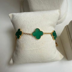Green Clover Charm Bracelet 4.63 grams 18kt gold