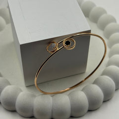 Dual-Tone Clover Kada 4.17 Grams, 18KT Gold