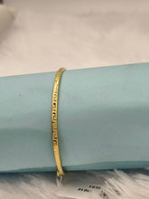 Oval Shape Gold Kada 1.67 Grams, 18KT Gold