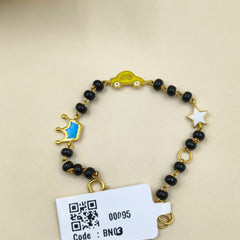 Crown Car Star Nazariya a Pair 3.96 Grams, 18KT Gold