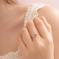Blossom Charm Ring 0.98 Grams, 18KT Gold