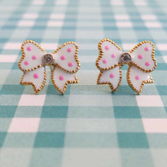 Bow Earrings 2.4 Grams, 18KT Gold