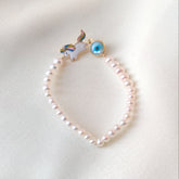 Unicorn Pearl Bracelet 0.75 Grams, 18KT Gold