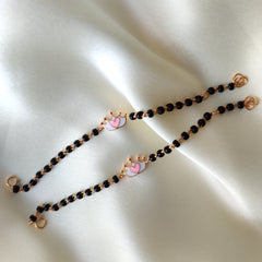 Crown Nazariya 3.13 Grams Pair, 18KT Gold