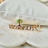 Name Brooch with Arrow and Tree 6 Grams, 18KT Gold