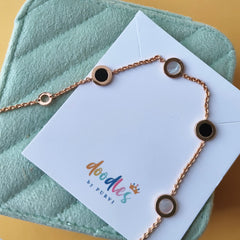 Luna Charm Bracelet 4.75 Grams, Silver