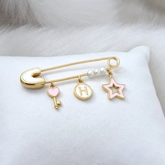 Key Initial Star Lapel Pin 4.2 Grams, 18KT Gold