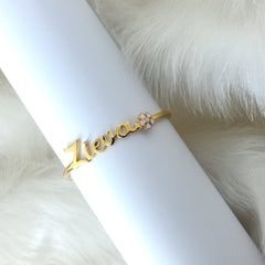 Daisy Name Bangle 6 Grams, 18KT Gold