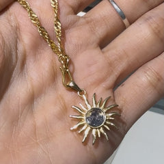 Gold Sunburst Umbilical Cord Keepsake Necklace 6 grams 18KT Gold