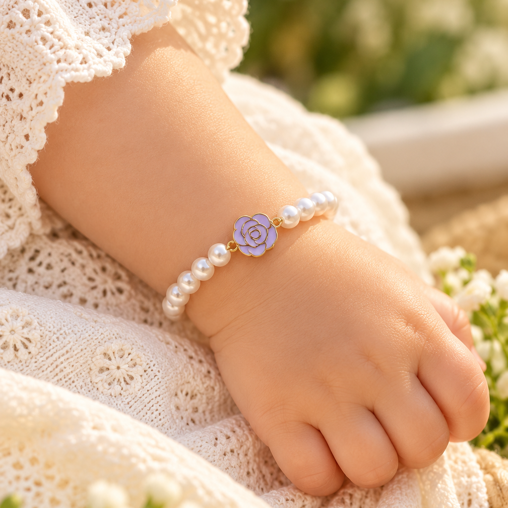 Baby Pearl Flower Bracelet 0.96 Grams, 18KT Gold