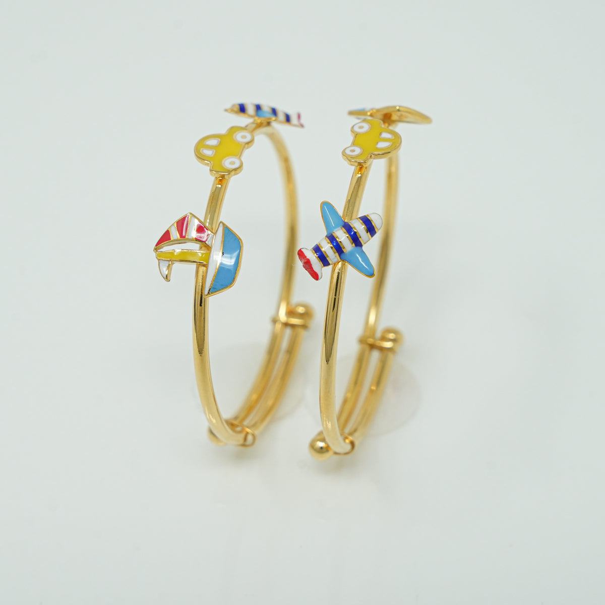 Land, Air & Sea Gold Kada for Boys 18kt Gold 4.65 grams per piece