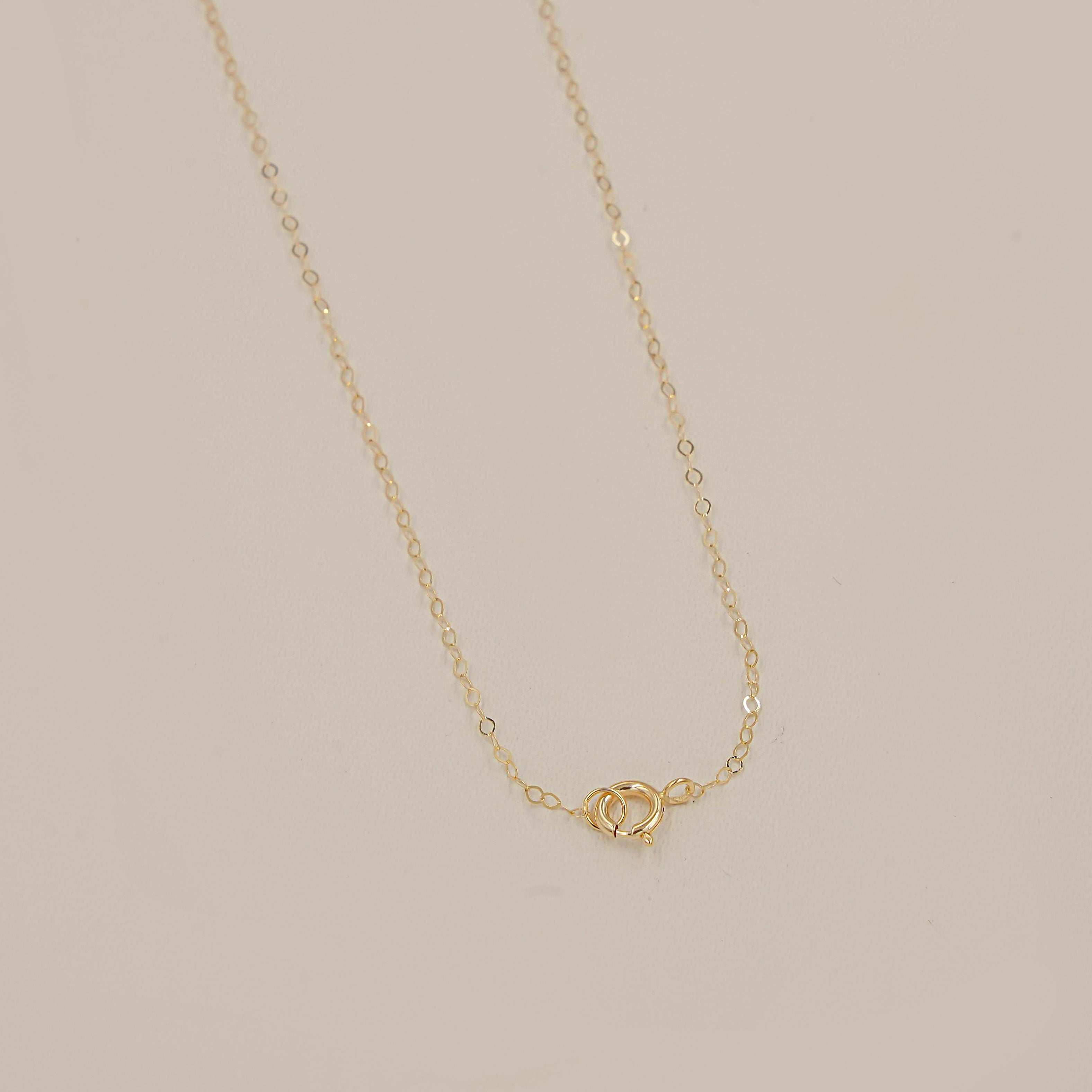 Van-Cleef Black Necklace 0.51 Grams, 18kt Gold