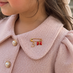 S Bow Lapel Pin for girls 2.3  grams 18kt gold
