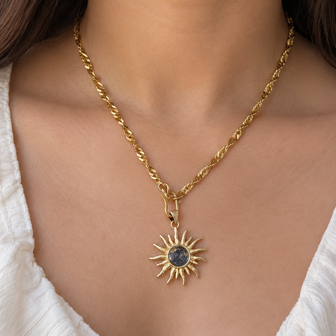 Gold Sunburst Umbilical Cord Keepsake Necklace 6 grams 18KT Gold