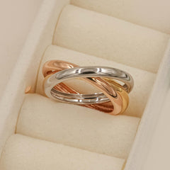Cartier Trinity Interlocking Ring 5.82 Grams , 18KT Gold