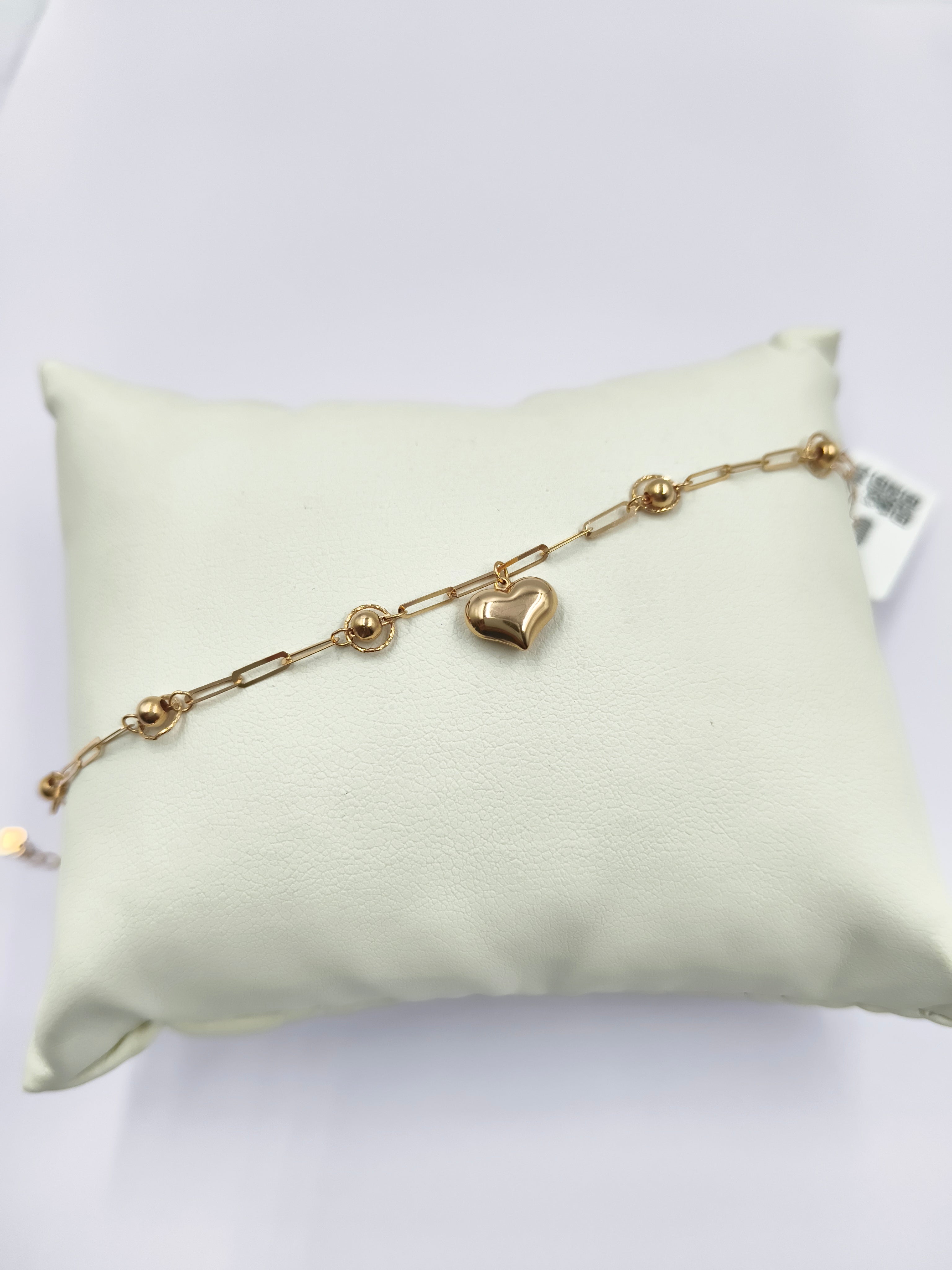 Gold Chain Heart Charm Bracelet 1.13 grams, 18KT Gold