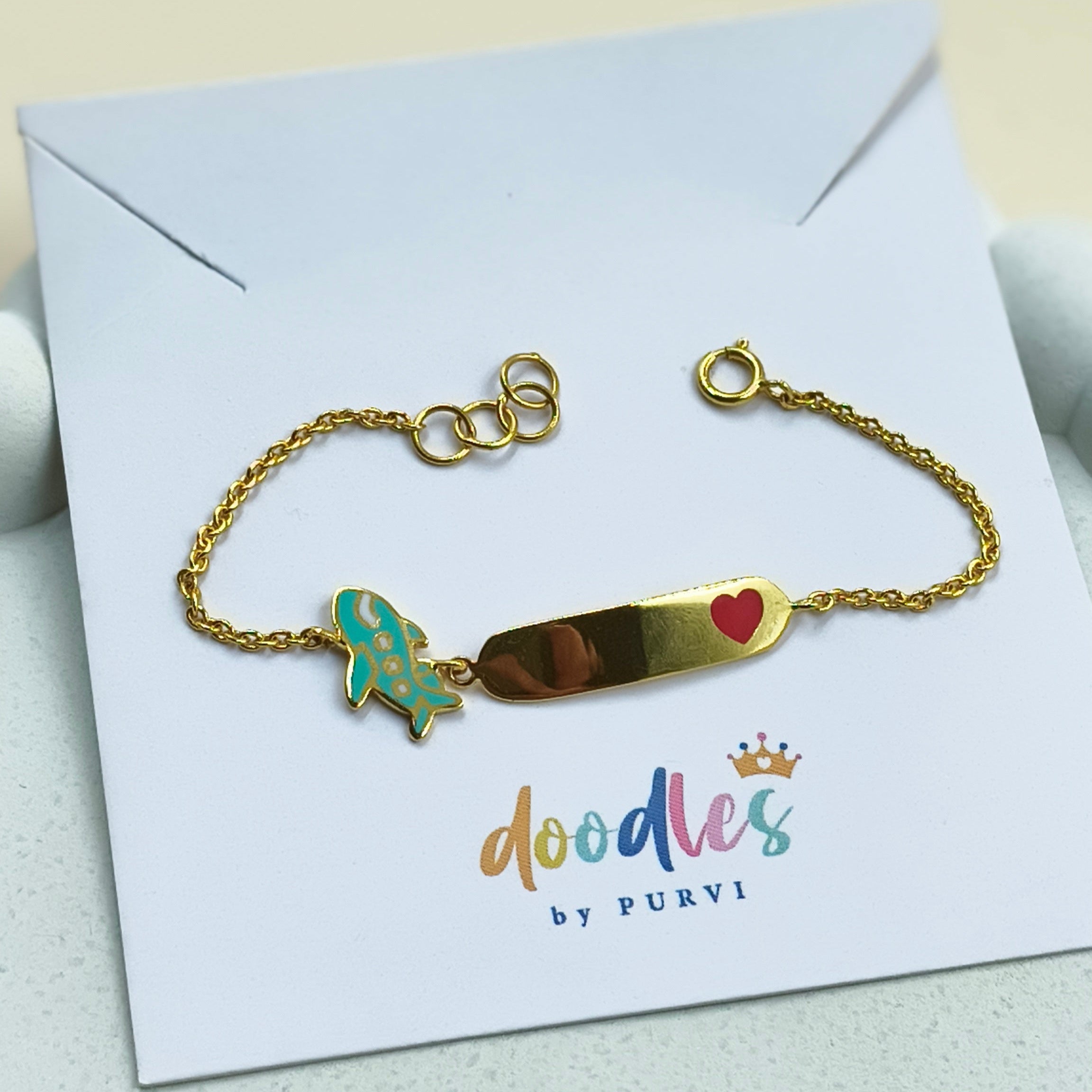Fly High Engraving Bracelet 2.55 grams, 18kt gold