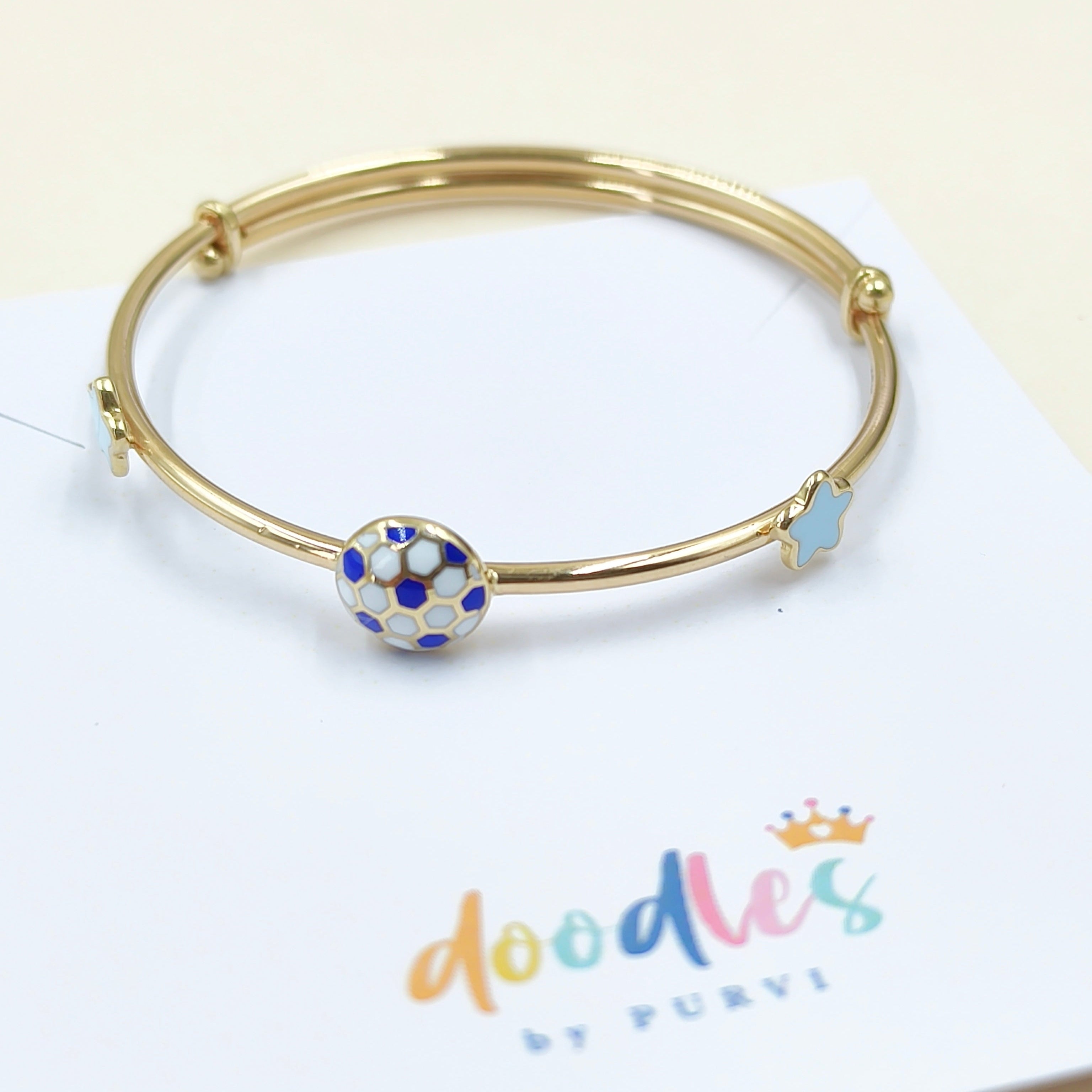 Soccer Star Bangle 4.83 Grams Single Piece, 18KT Gold