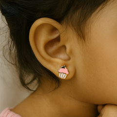 Cupcake Earrings 2 Grams, 18KT Gold