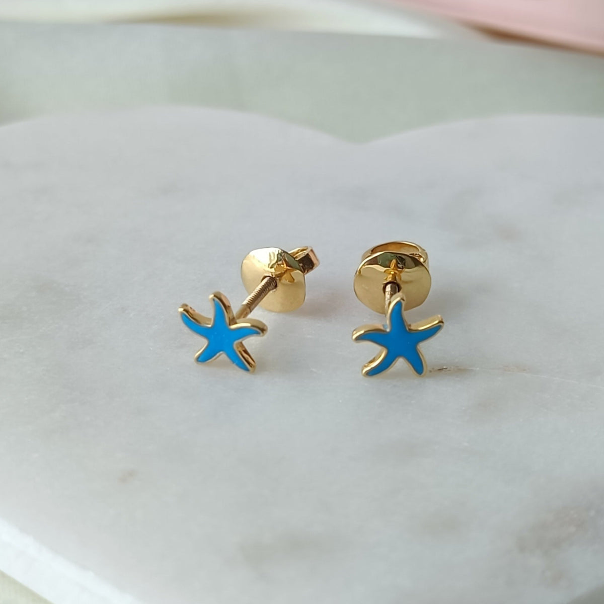 Star Fish Earrings 1.18 Grams, 18KT Gold