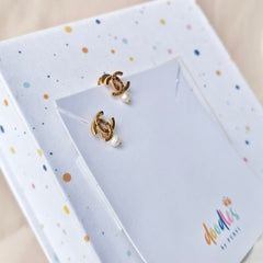 Royal Pearl Hoops Earrings 2.6 Grams, 18KT Gold