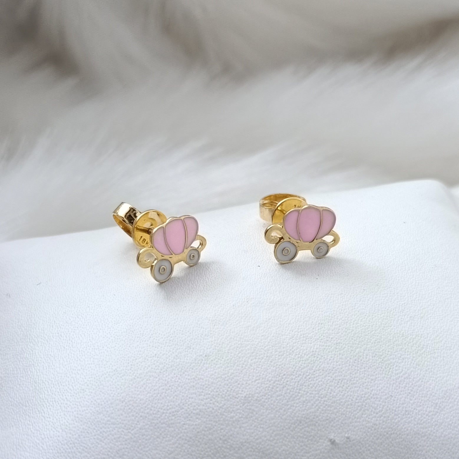 Carriage Earrings 2 Grams, 18KT Gold