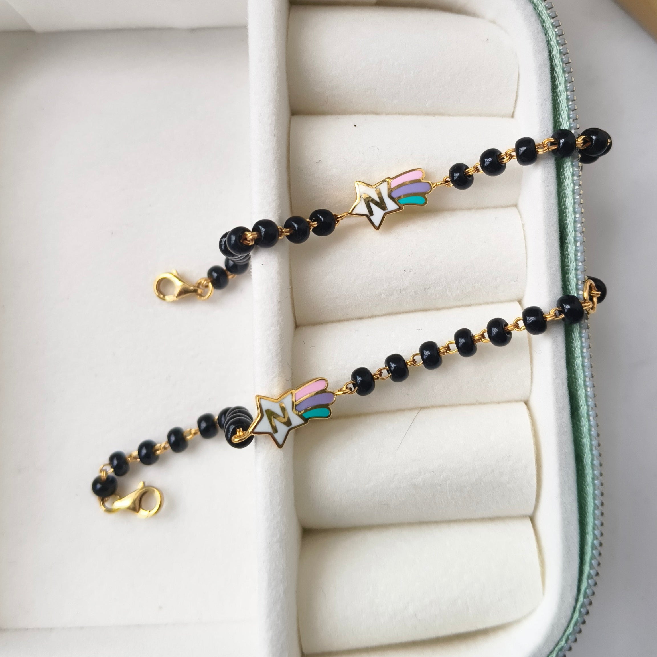 Shooting Star Initial Nazariya 4 Grams, 18KT Gold