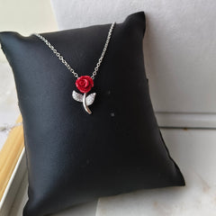 Rose Bloom Necklace 3.33 Grams, Silver