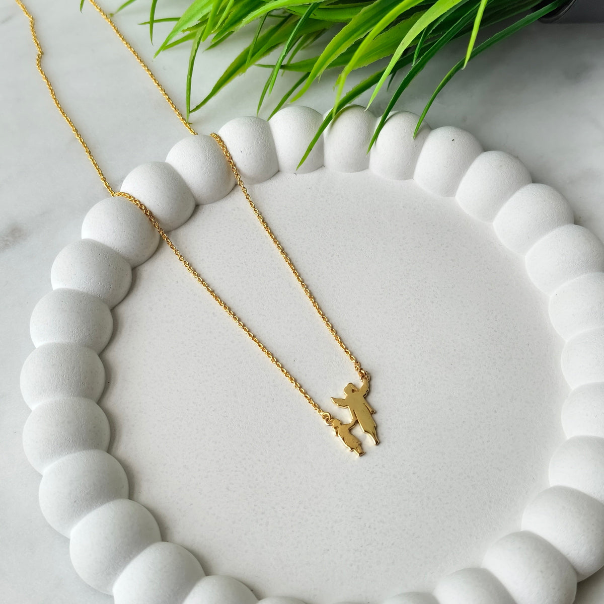 Mother & Child Silhouette Necklace 2.75 Grams, Silver