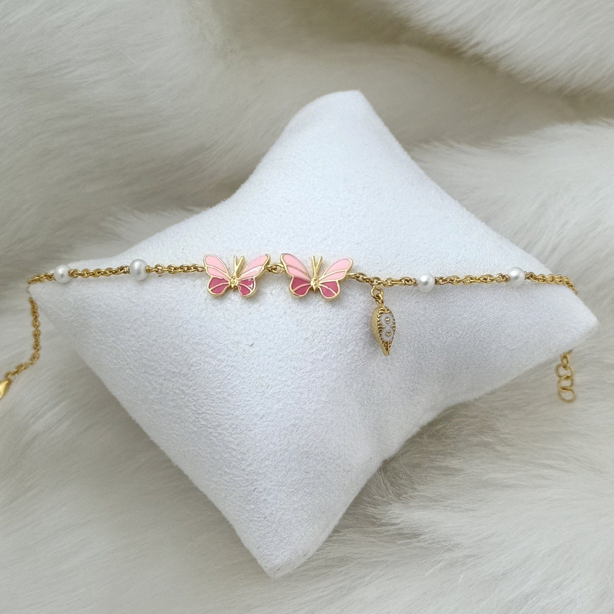 “Blush Flutter” Butterfly Bracelet 3.8 grams, 18kt gold