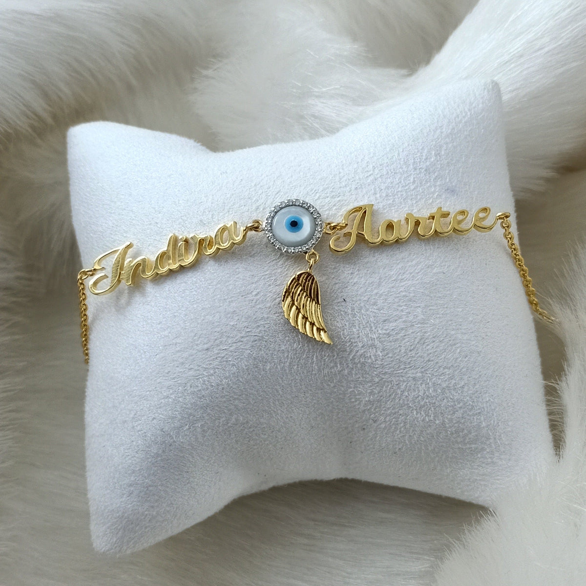 “Heavenly Protection” Personalised Name Bracelet 6.5 grams, 18kt gold
