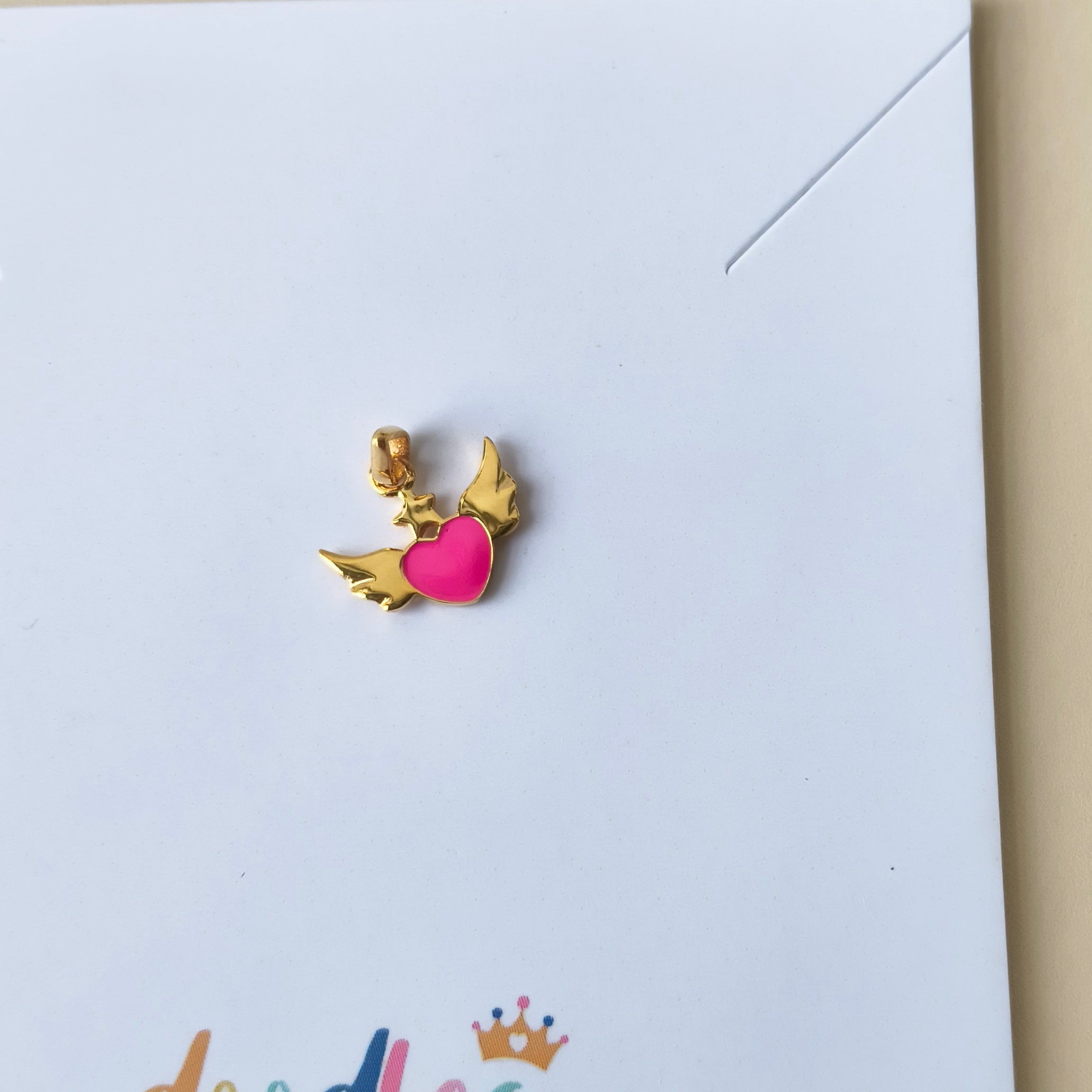 Angel Wings With a Heart 0.55 grams, 18KT Gold
