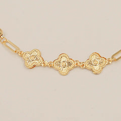 Floral Charm Bracelet 0.56 Grams, 18KT Gold