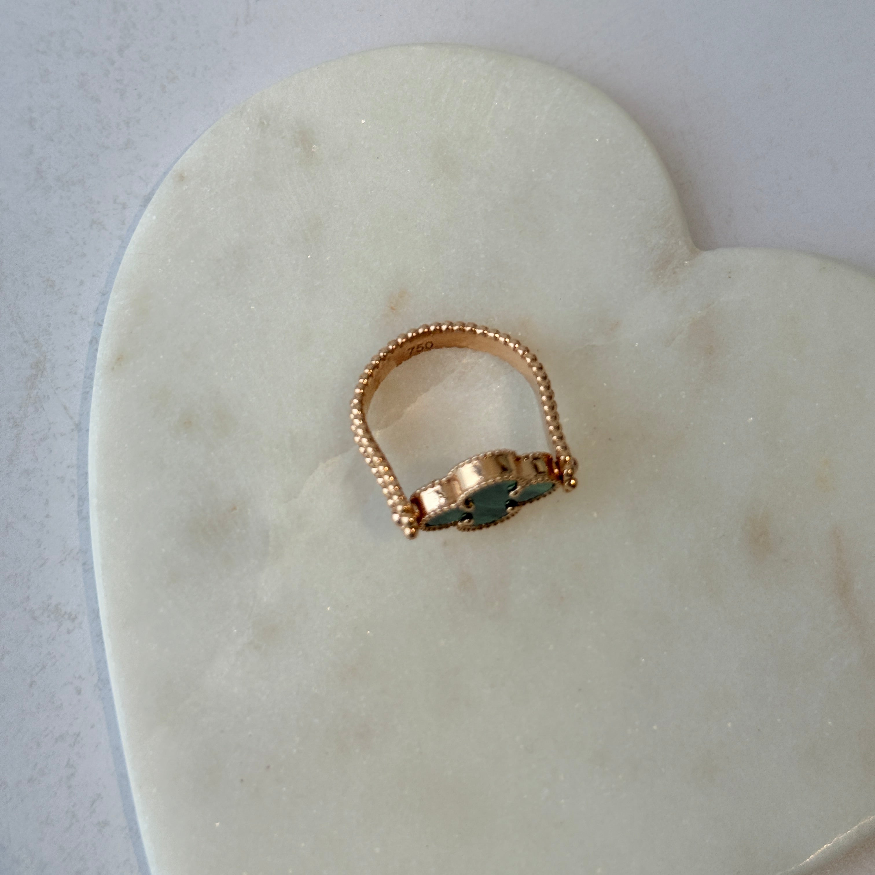 Van-cleef Green Ring 6.1 Grams , 18KT Gold
