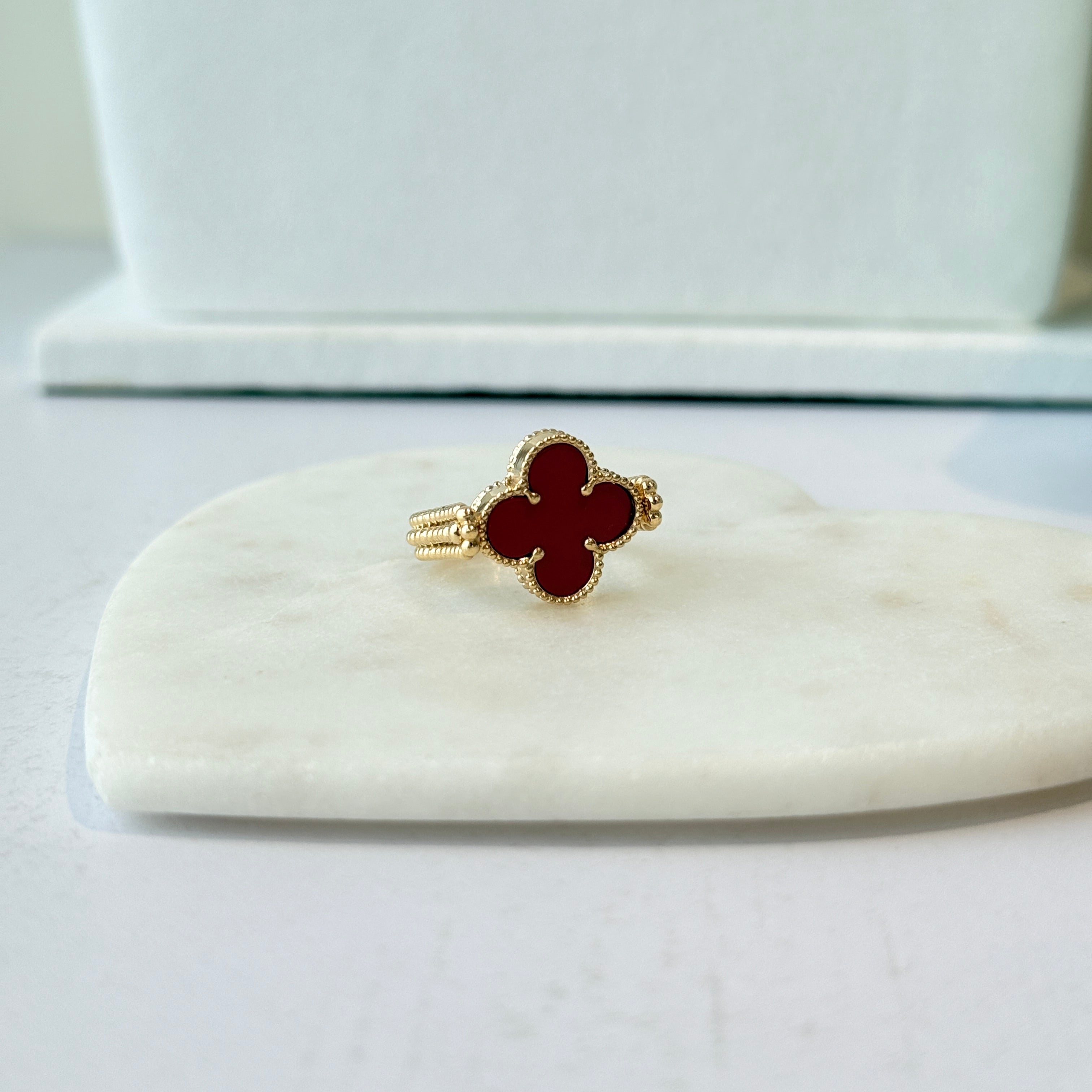 Van-cleef Red Ring 6.36 Grams , 18KT Gold