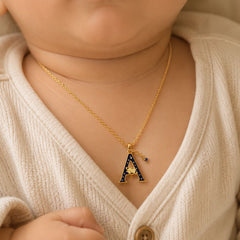 Univeral Initial Pendant Chai 4.73 Grams, 18KT Gold