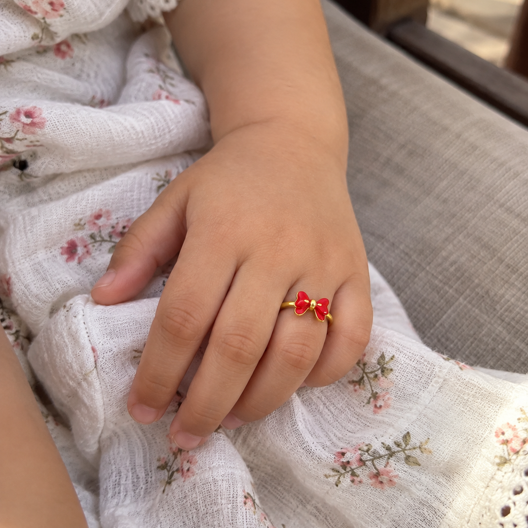 Red Bow Ring 1.6 Grams, 18KT Gold